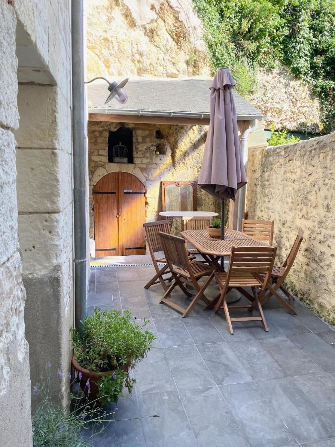 La Maison Des Remparts - Gite 3 Etoiles Pour 8 Pers A Loches Luaran gambar